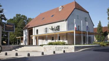 Rénovation de la mairie de Mont-sous-Vaudrey © ADEME - Studio Schoolmeester